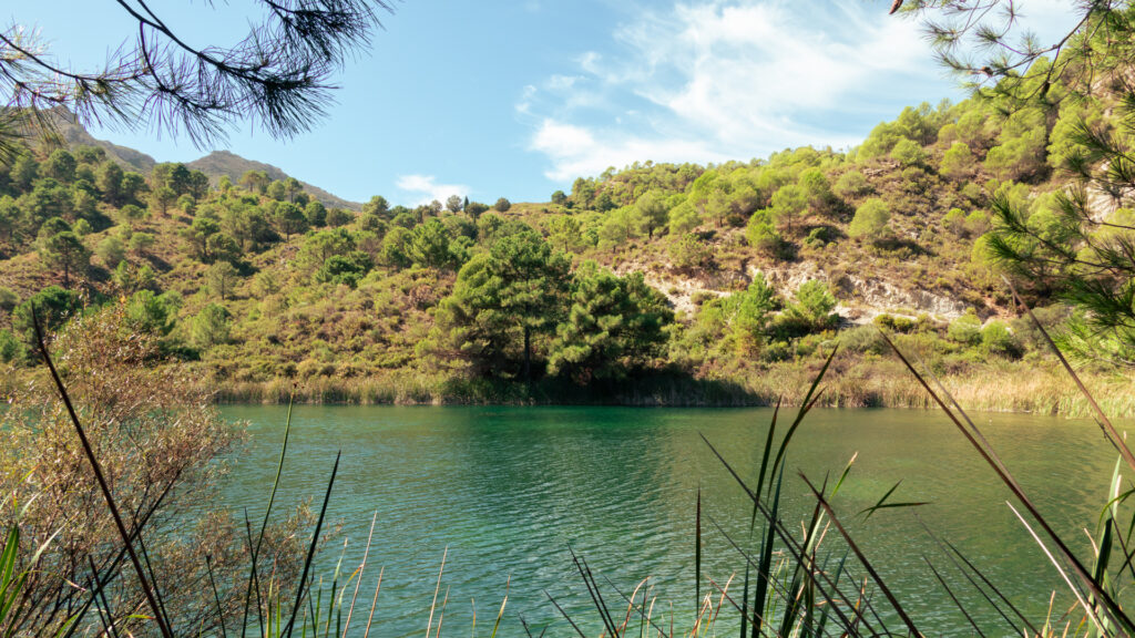 Lake fed by Rio Verde